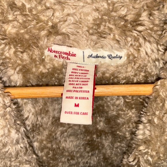 fluffy brown jacket - Picture 2 of 6